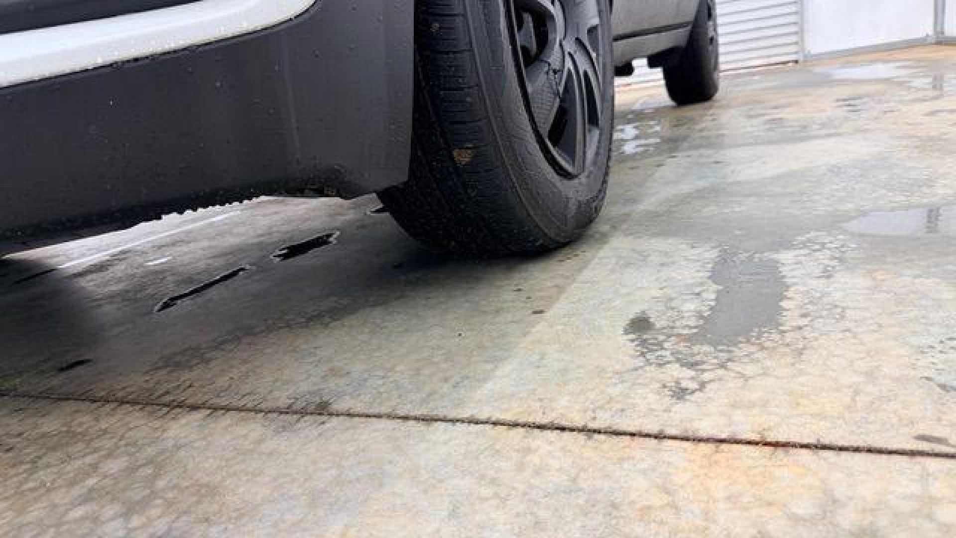 2017 White Chevrolet Trax LS FWD (KL7CJKSB8HB) with an 1.4L L4 DOHC 16V engine, 6-Speed Automatic transmission, located at 1806 Veterans Memorial Hwy SW, Austell, GA, 30168, (770) 944-9558, 33.817959, -84.606987 - Photo#20