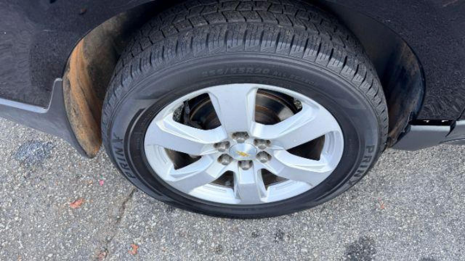2013 BLACK Chevrolet Traverse LTZ FWD (1GNKRLKD1DJ) with an 3.6L V6 DOHC 24V engine, 6-Speed Automatic transmission, located at 1806 Veterans Memorial Hwy SW, Austell, GA, 30168, (770) 944-9558, 33.817959, -84.606987 - Photo#18