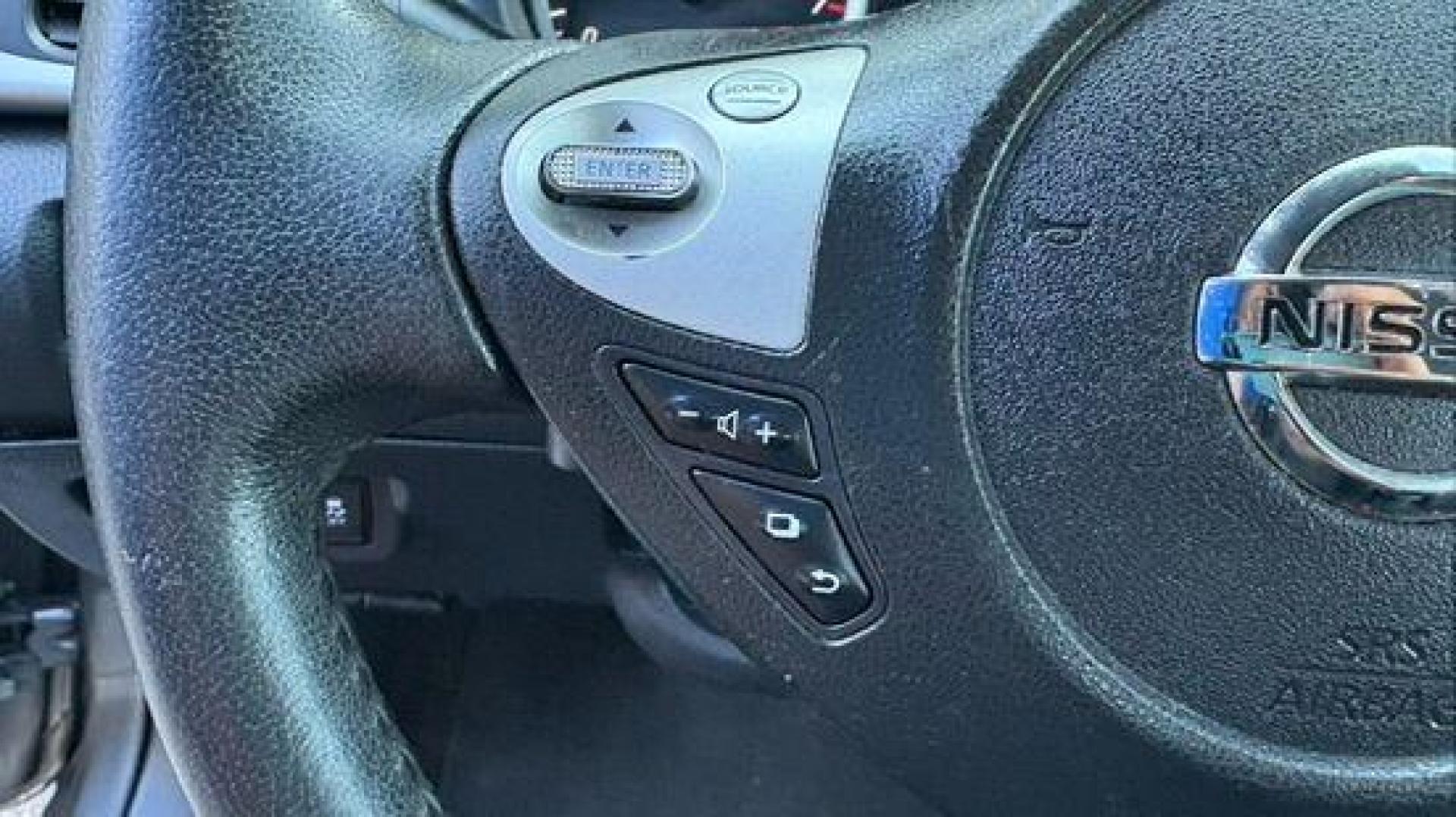 2017 Gray Nissan Sentra SV (3N1AB7AP1HL) with an 1.8L L4 SFI DOHC 16 engine, Continuously Variabl transmission, located at 1806 Veterans Memorial Hwy SW, Austell, GA, 30168, (770) 944-9558, 33.817959, -84.606987 - Photo#11
