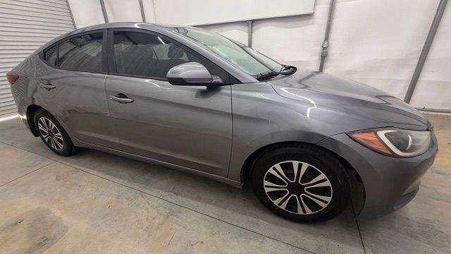 2018 Gray Hyundai Elantra SE 6AT (5NPD74LF8JH) with an 2.0 engine, 6-Speed Automatic transmission, located at 1806 Veterans Memorial Hwy SW, Austell, GA, 30168, (770) 944-9558, 33.817959, -84.606987 - Why Choose Automania? At Automania, we make car buying easy and stress-free, with over 20 years serving Austell, GA and the surrounding communities. WE FINANCE GOOD AND NOT SO GOOD CREDIT, we work with all credit types, and every vehicle comes with a free vehicle history report so you know its backg- Photo#7