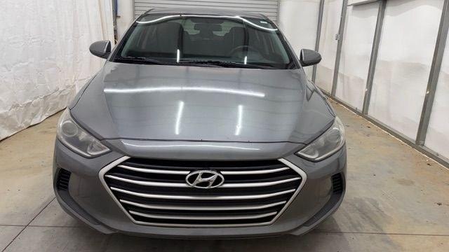 2018 Gray Hyundai Elantra SE 6AT (5NPD74LF8JH) with an 2.0 engine, 6-Speed Automatic transmission, located at 1806 Veterans Memorial Hwy SW, Austell, GA, 30168, (770) 944-9558, 33.817959, -84.606987 - Why Choose Automania? At Automania, we make car buying easy and stress-free, with over 20 years serving Austell, GA and the surrounding communities. WE FINANCE GOOD AND NOT SO GOOD CREDIT, we work with all credit types, and every vehicle comes with a free vehicle history report so you know its backg- Photo#9