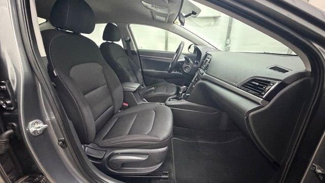 2018 Gray Hyundai Elantra SE 6AT (5NPD74LF8JH) with an 2.0 engine, 6-Speed Automatic transmission, located at 1806 Veterans Memorial Hwy SW, Austell, GA, 30168, (770) 944-9558, 33.817959, -84.606987 - Why Choose Automania? At Automania, we make car buying easy and stress-free, with over 20 years serving Austell, GA and the surrounding communities. WE FINANCE GOOD AND NOT SO GOOD CREDIT, we work with all credit types, and every vehicle comes with a free vehicle history report so you know its backg- Photo#16