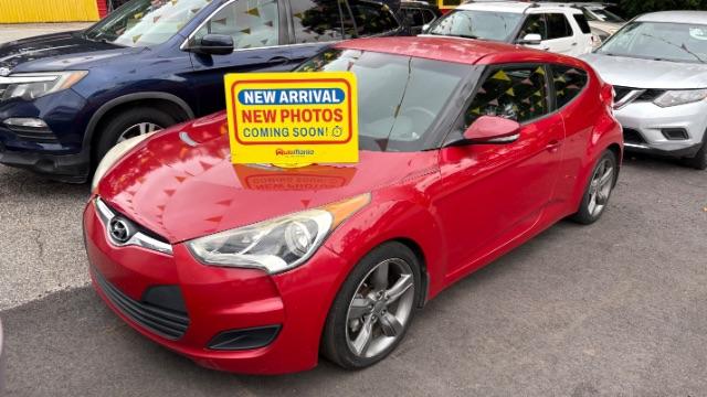 photo of 2013 Hyundai Veloster