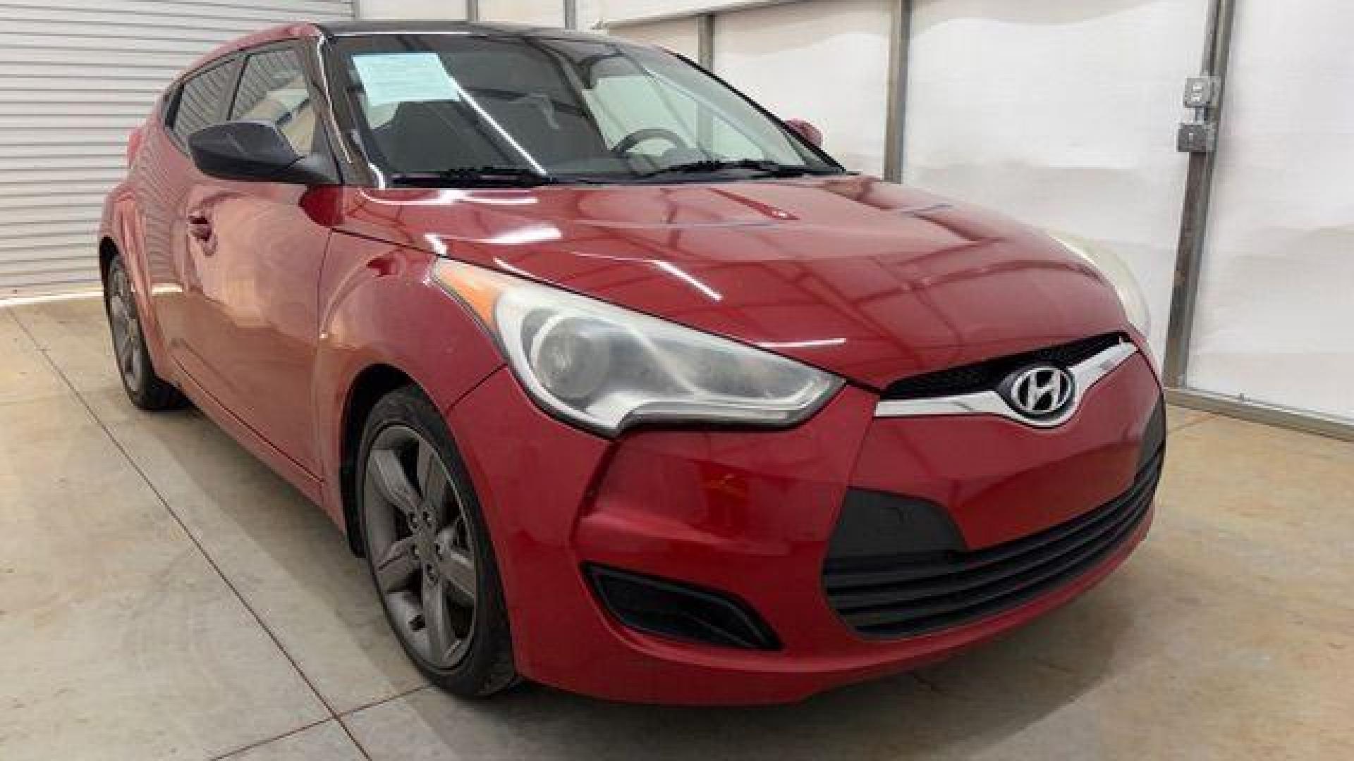 2013 Red Hyundai Veloster Base (KMHTC6ADXDU) with an 1.6L L4 DOHC 16V engine, 6-Speed Automatic transmission, located at 1806 Veterans Memorial Hwy SW, Austell, GA, 30168, (770) 944-9558, 33.817959, -84.606987 - Photo#8