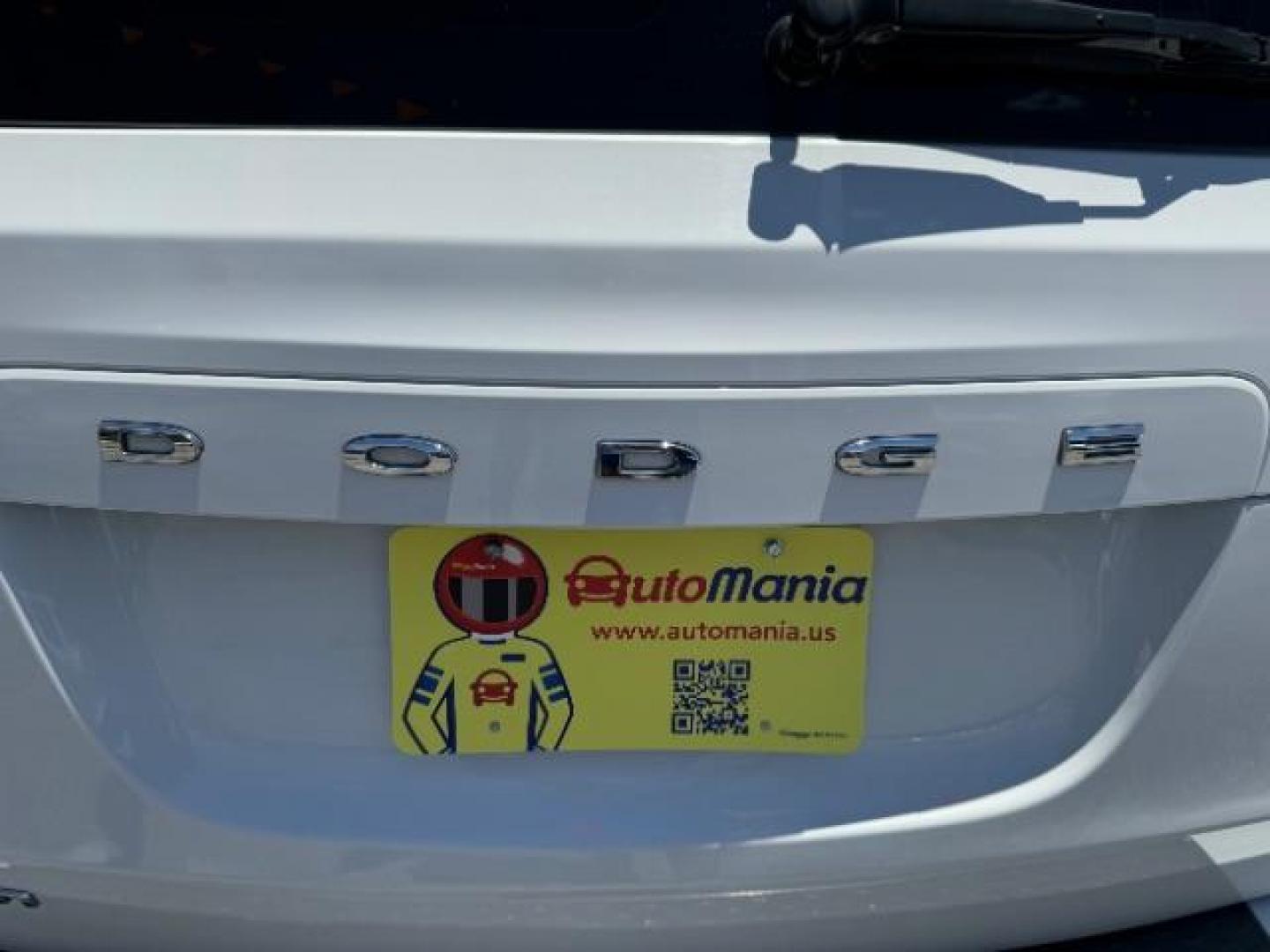 2015 White Dodge Grand Caravan SE (2C4RDGBG4FR) with an 3.6L V6 DOHC 24V engine, 6-Speed Automatic transmission, located at 1806 Veterans Memorial Hwy SW, Austell, GA, 30168, (770) 944-9558, 33.817959, -84.606987 - Photo#13