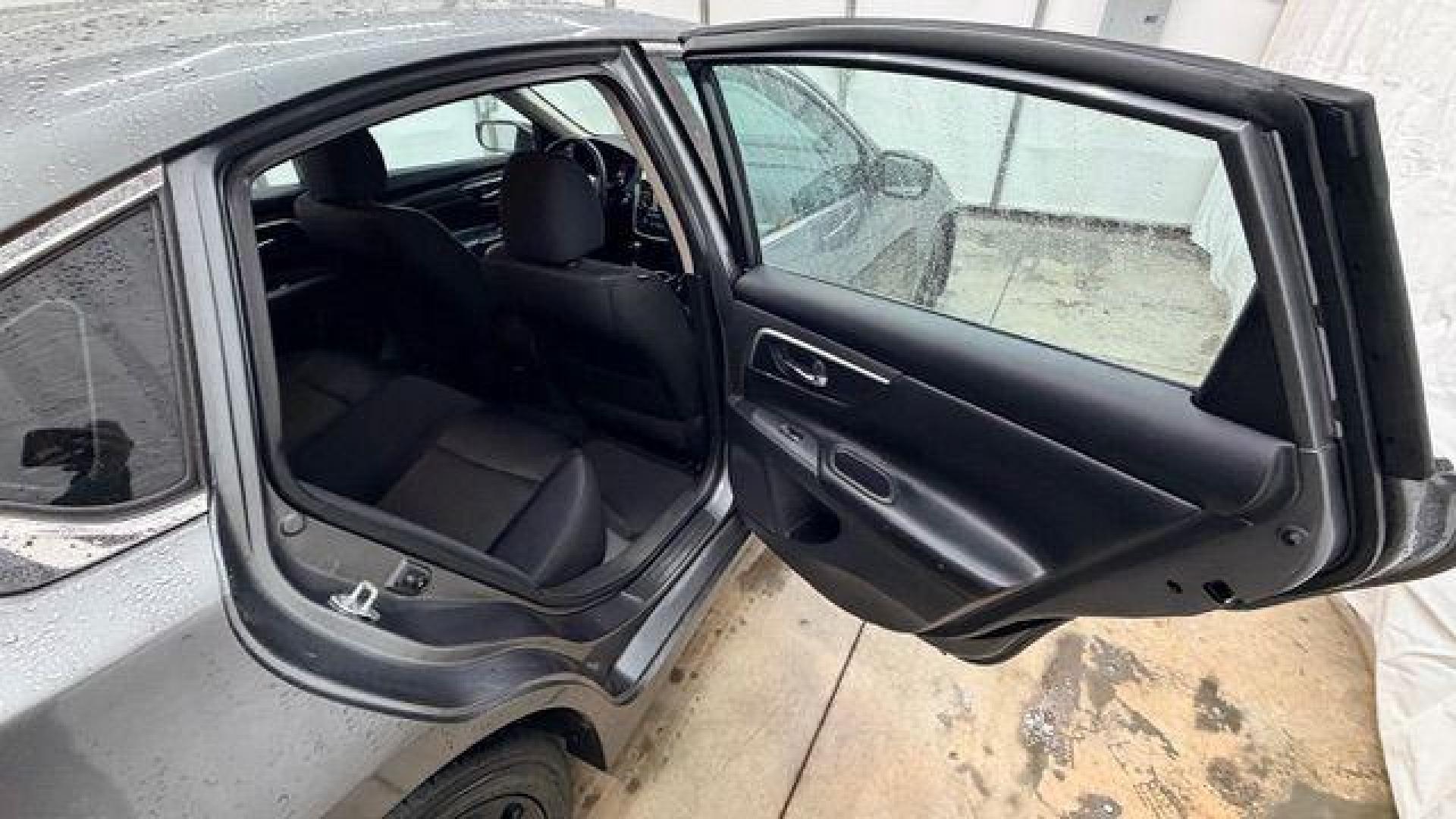 2017 Gray Nissan Altima 2.5 SR (1N4AL3AP7HC) with an 2.5L L4 DOHC 16V engine, Continuously Variabl transmission, located at 1806 Veterans Memorial Hwy SW, Austell, GA, 30168, (770) 944-9558, 33.817959, -84.606987 - Photo#17