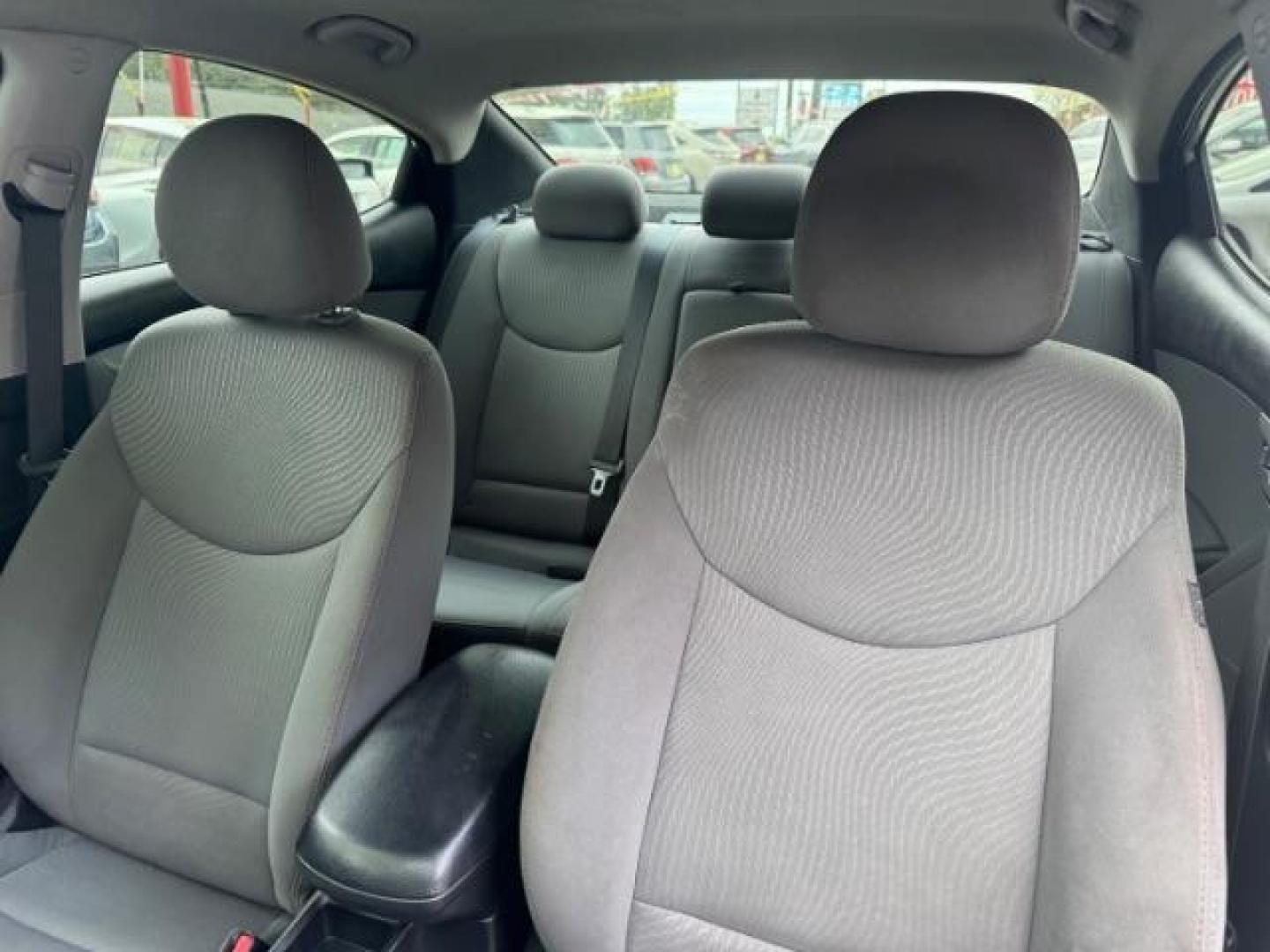 2016 Silver Hyundai Elantra SE 6AT (5NPDH4AEXGH) with an 1.8L L4 DOHC 16V engine, 6-Speed Automatic transmission, located at 1806 Veterans Memorial Hwy SW, Austell, GA, 30168, (770) 944-9558, 33.817959, -84.606987 - Photo#8