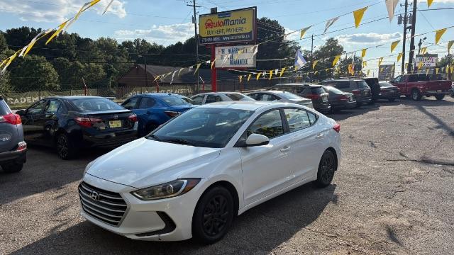photo of 2017 Hyundai Elantra