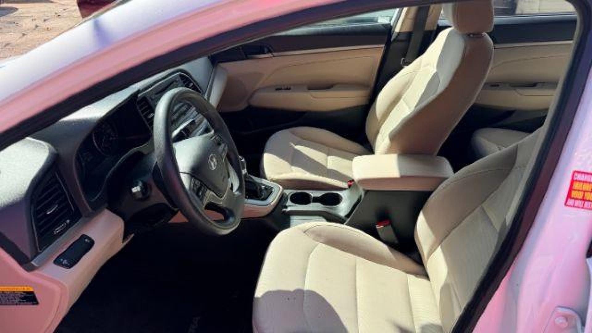 2017 White Hyundai Elantra SE 6AT (5NPD74LF3HH) with an 1.8L L4 DOHC 16V engine, 6-Speed Automatic transmission, located at 1806 Veterans Memorial Hwy SW, Austell, GA, 30168, (770) 944-9558, 33.817959, -84.606987 - Photo#9