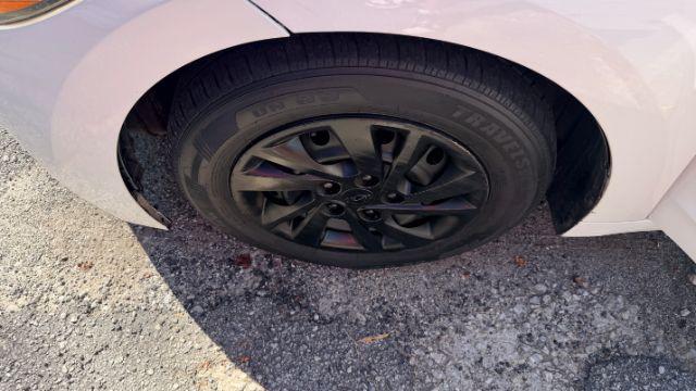 2017 White Hyundai Elantra SE 6AT (5NPD74LF3HH) with an 1.8L L4 DOHC 16V engine, 6-Speed Automatic transmission, located at 1806 Veterans Memorial Hwy SW, Austell, GA, 30168, (770) 944-9558, 33.817959, -84.606987 - Photo#13