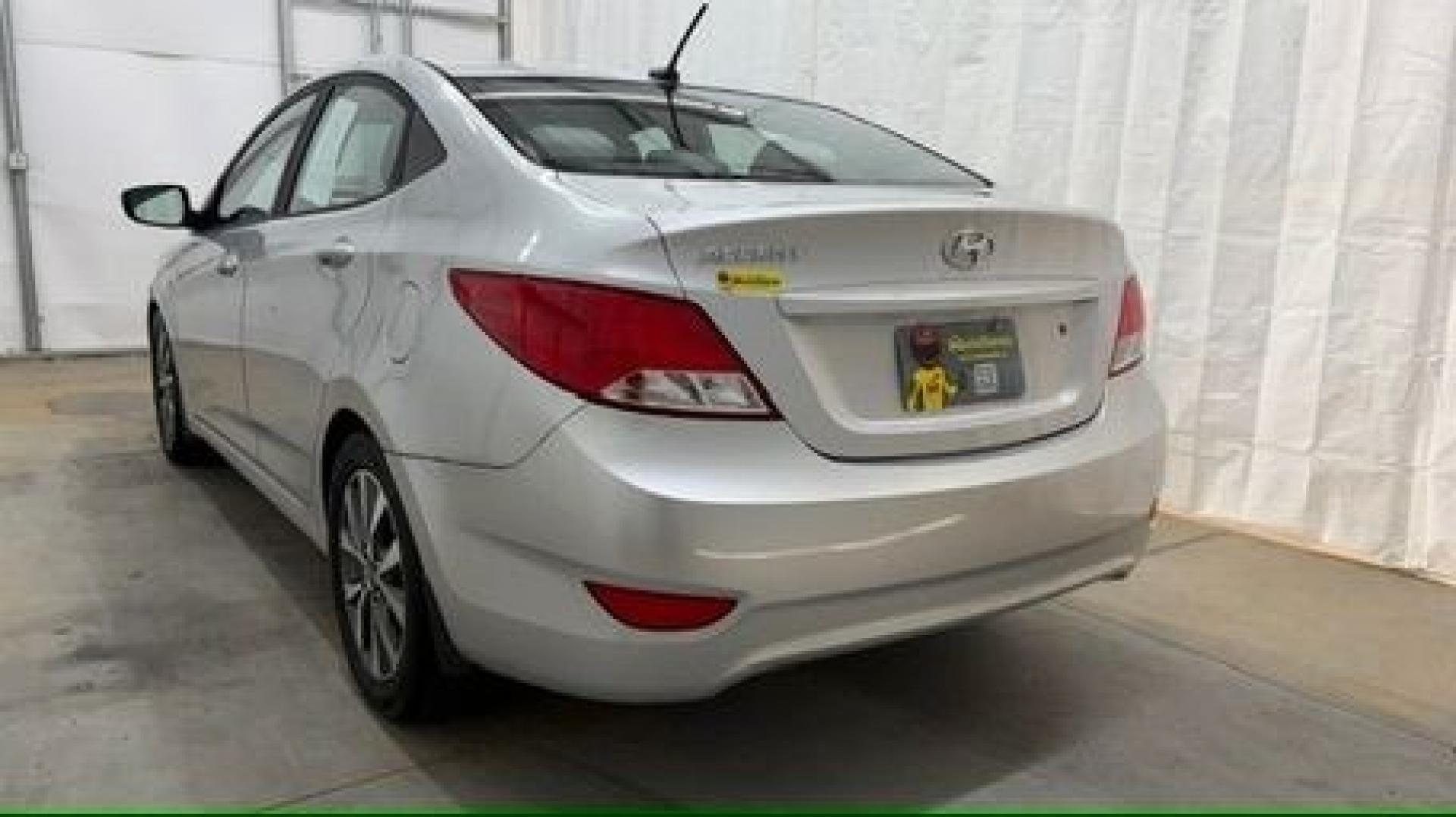 2017 Silver Hyundai Accent SE 4-Door 6A (KMHCT4AEXHU) with an 1.6L L4 DOHC 16V engine, 6-Speed Automatic transmission, located at 1806 Veterans Memorial Hwy SW, Austell, GA, 30168, (770) 944-9558, 33.817959, -84.606987- Photo#3