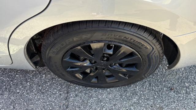 2012 Silver Honda Civic LX Sedan 5-Speed AT (2HGFB2F55CH) with an 1.8L L4 SOHC 16V engine, 5-Speed Automatic transmission, located at 1806 Veterans Memorial Hwy SW, Austell, GA, 30168, (770) 944-9558, 33.817959, -84.606987 - Photo#19