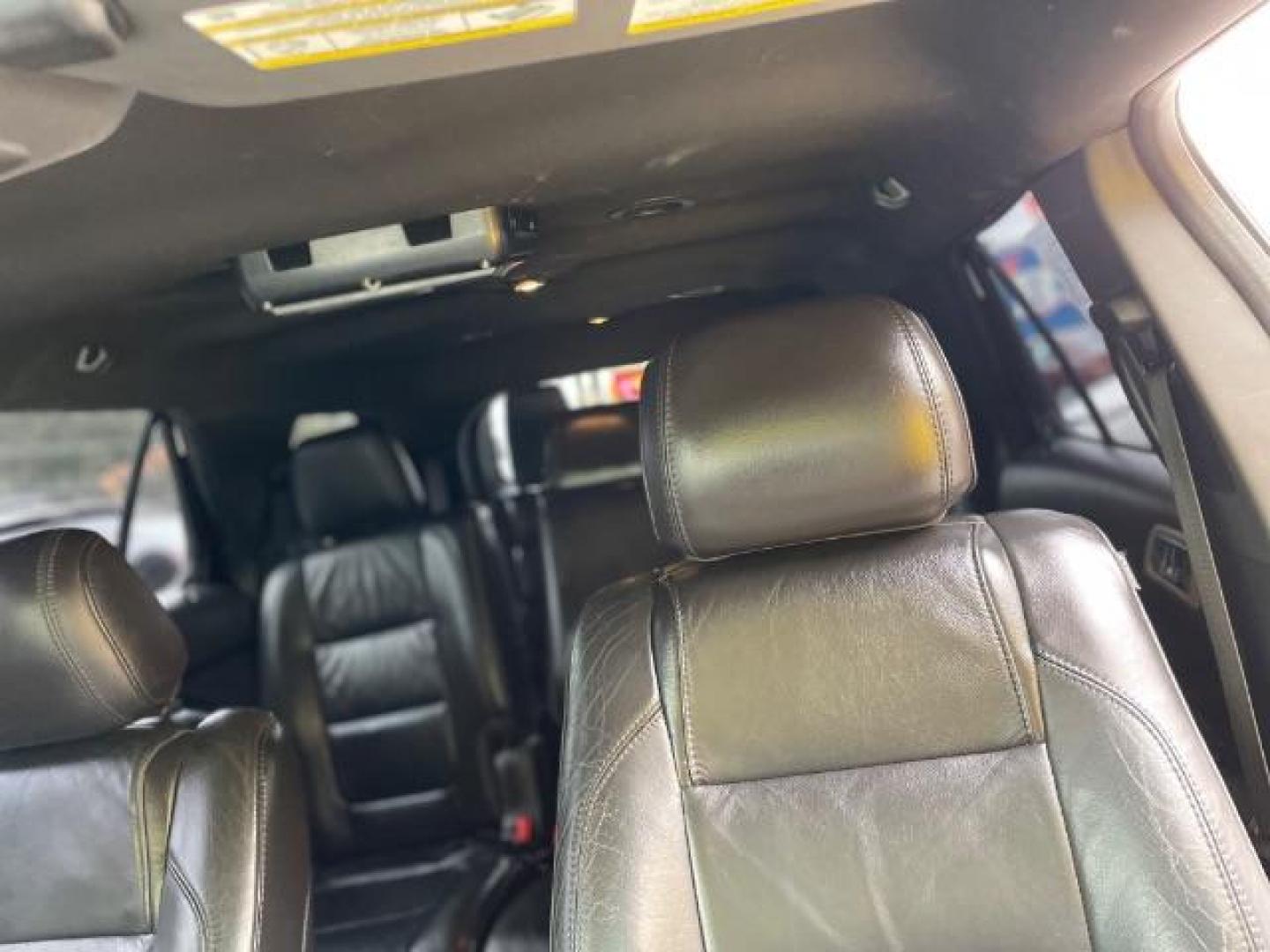 2013 White Ford Explorer XLT FWD (1FM5K7D80DG) with an 3.5L V6 DOHC 24V engine, 6-Speed Automatic transmission, located at 1806 Veterans Memorial Hwy SW, Austell, GA, 30168, (770) 944-9558, 33.817959, -84.606987 - Photo#7