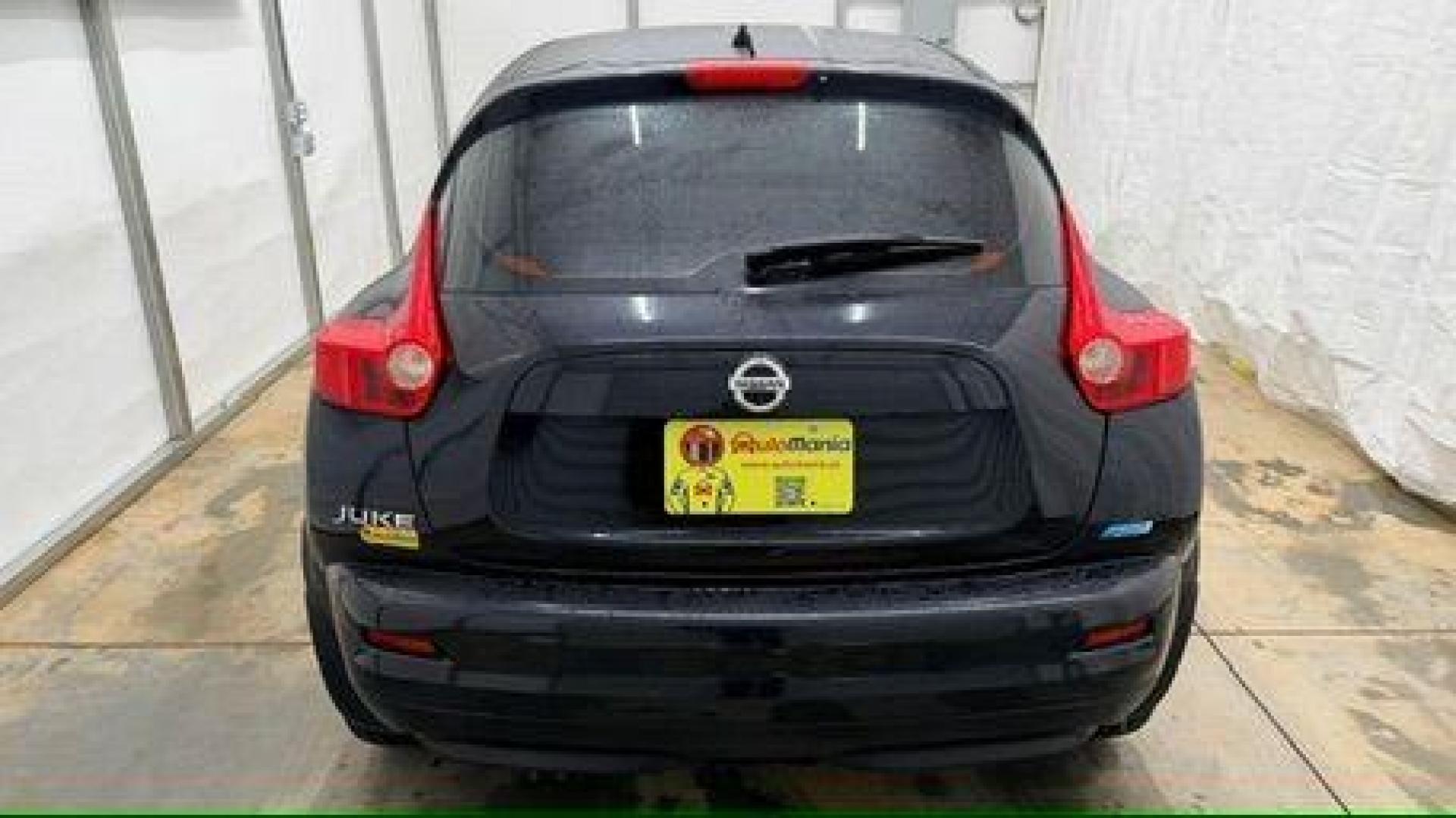 2014 Black Nissan Juke S FWD (JN8AF5MRXET) with an 1.6L L4 DOHC 16V TURBO engine, Continuously Variable Transmission transmission, located at 1806 Veterans Memorial Hwy SW, Austell, GA, 30168, (770) 944-9558, 33.817959, -84.606987 - Photo#4