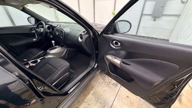 2014 Black Nissan Juke S FWD (JN8AF5MRXET) with an 1.6L L4 DOHC 16V TURBO engine, Continuously Variable Transmission transmission, located at 1806 Veterans Memorial Hwy SW, Austell, GA, 30168, (770) 944-9558, 33.817959, -84.606987 - Photo#20