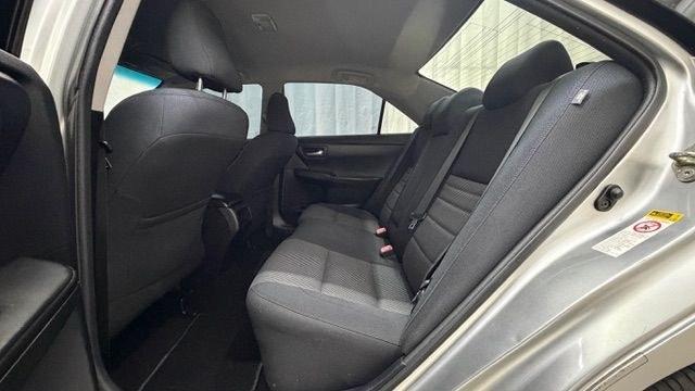 2017 Silver Toyota Camry LE (4T1BF1FK0HU) with an 2.5L L4 DOHC 16V engine, 6-Speed Automatic transmission, located at 1806 Veterans Memorial Hwy SW, Austell, GA, 30168, (770) 944-9558, 33.817959, -84.606987- Photo#14