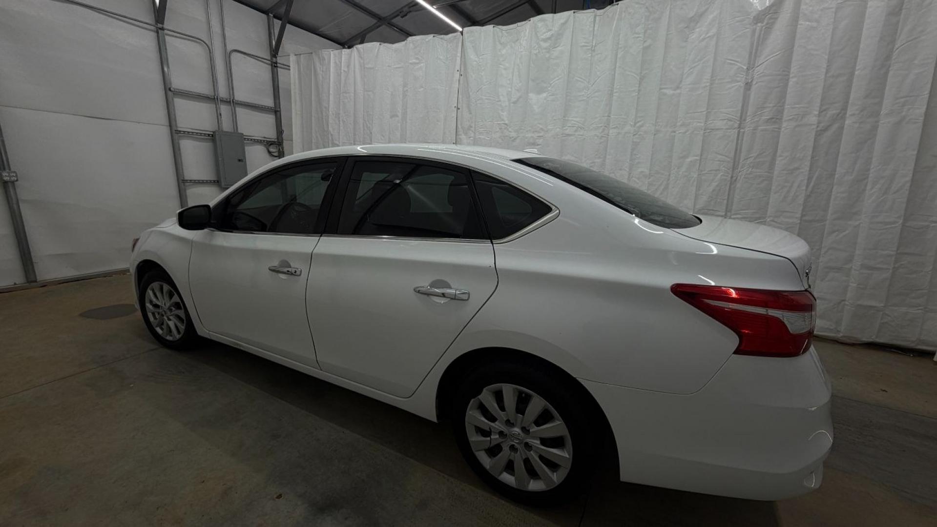 2018 White Nissan Sentra S CVT (3N1AB7AP5JL) with an 1.8L L4 SFI DOHC 16 engine, Continuously Variabl transmission, located at 1806 Veterans Memorial Hwy SW, Austell, GA, 30168, (770) 944-9558, 33.817959, -84.606987 - Photo#3