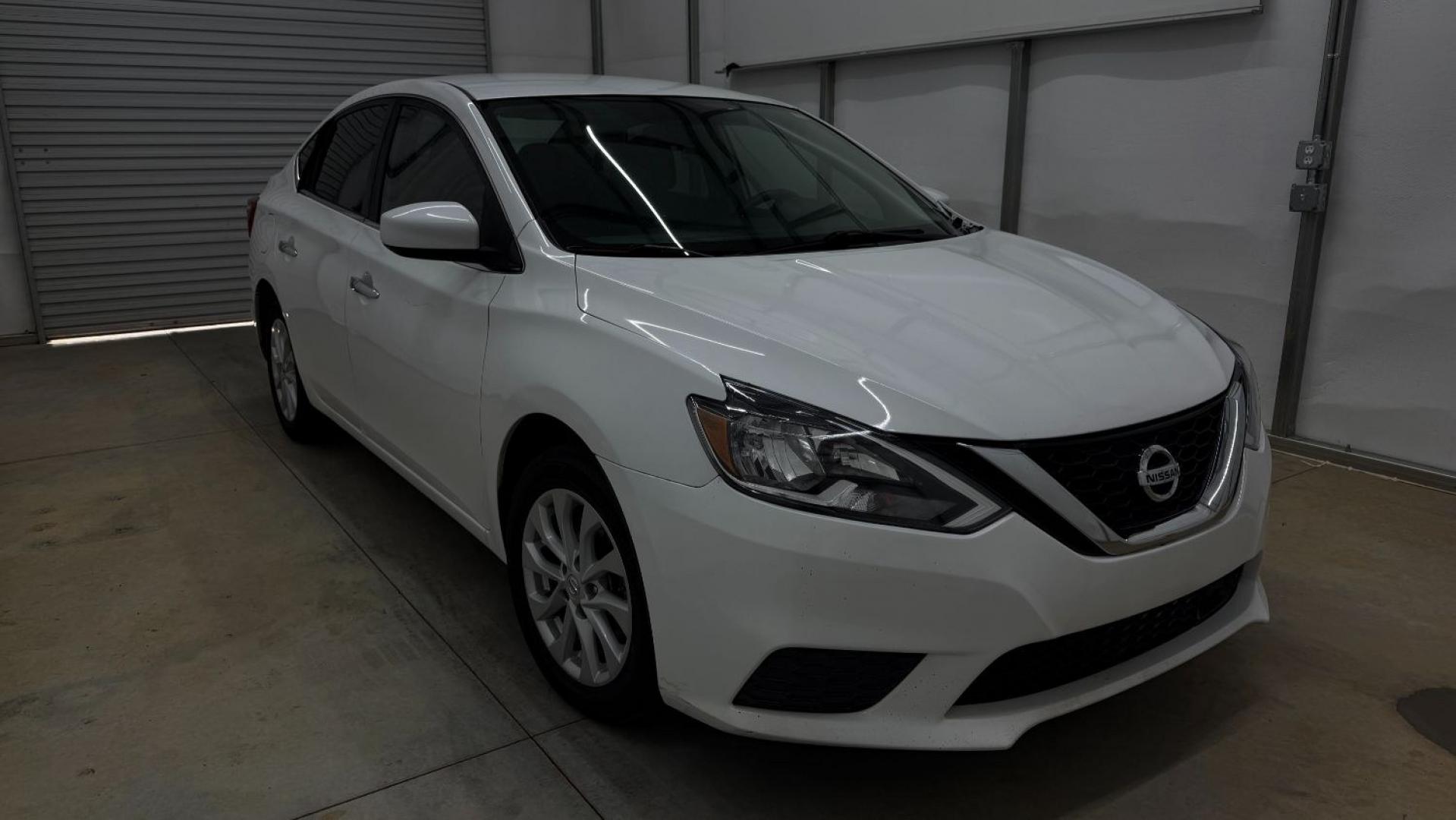 2018 White Nissan Sentra S CVT (3N1AB7AP5JL) with an 1.8L L4 SFI DOHC 16 engine, Continuously Variabl transmission, located at 1806 Veterans Memorial Hwy SW, Austell, GA, 30168, (770) 944-9558, 33.817959, -84.606987 - Photo#9