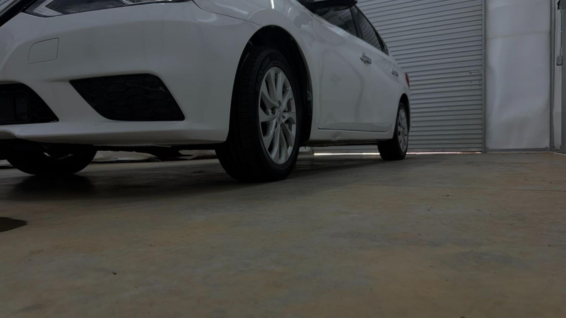 2018 White Nissan Sentra S CVT (3N1AB7AP5JL) with an 1.8L L4 SFI DOHC 16 engine, Continuously Variabl transmission, located at 1806 Veterans Memorial Hwy SW, Austell, GA, 30168, (770) 944-9558, 33.817959, -84.606987 - Photo#19