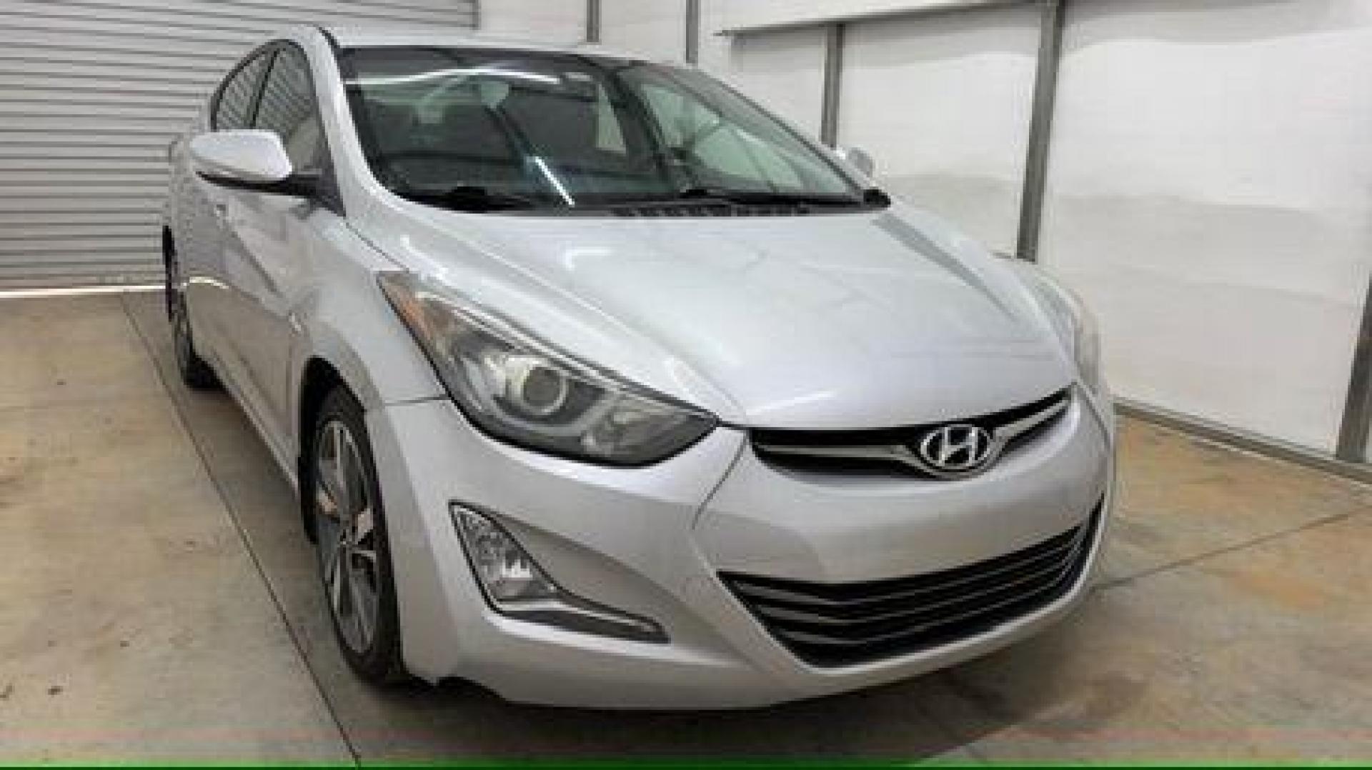 2016 Silver Hyundai Elantra Limited (KMHDH4AE7GU) with an 1.8L L4 DOHC 16V engine, 6-Speed Automatic transmission, located at 1806 Veterans Memorial Hwy SW, Austell, GA, 30168, (770) 944-9558, 33.817959, -84.606987 - Photo#8