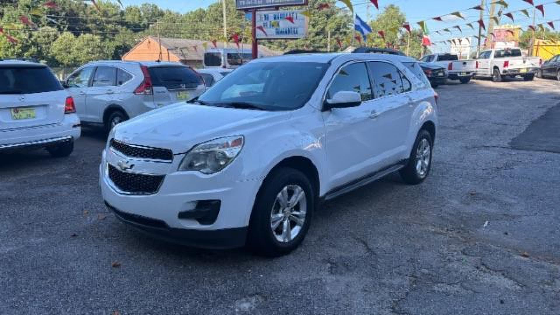 2011 White Chevrolet Equinox 1LT 2WD (2GNALDEC6B1) with an 2.4L L4 DOHC 16V engine, 6-Speed Automatic transmission, located at 1806 Veterans Memorial Hwy SW, Austell, GA, 30168, (770) 944-9558, 33.817959, -84.606987 - Photo#0