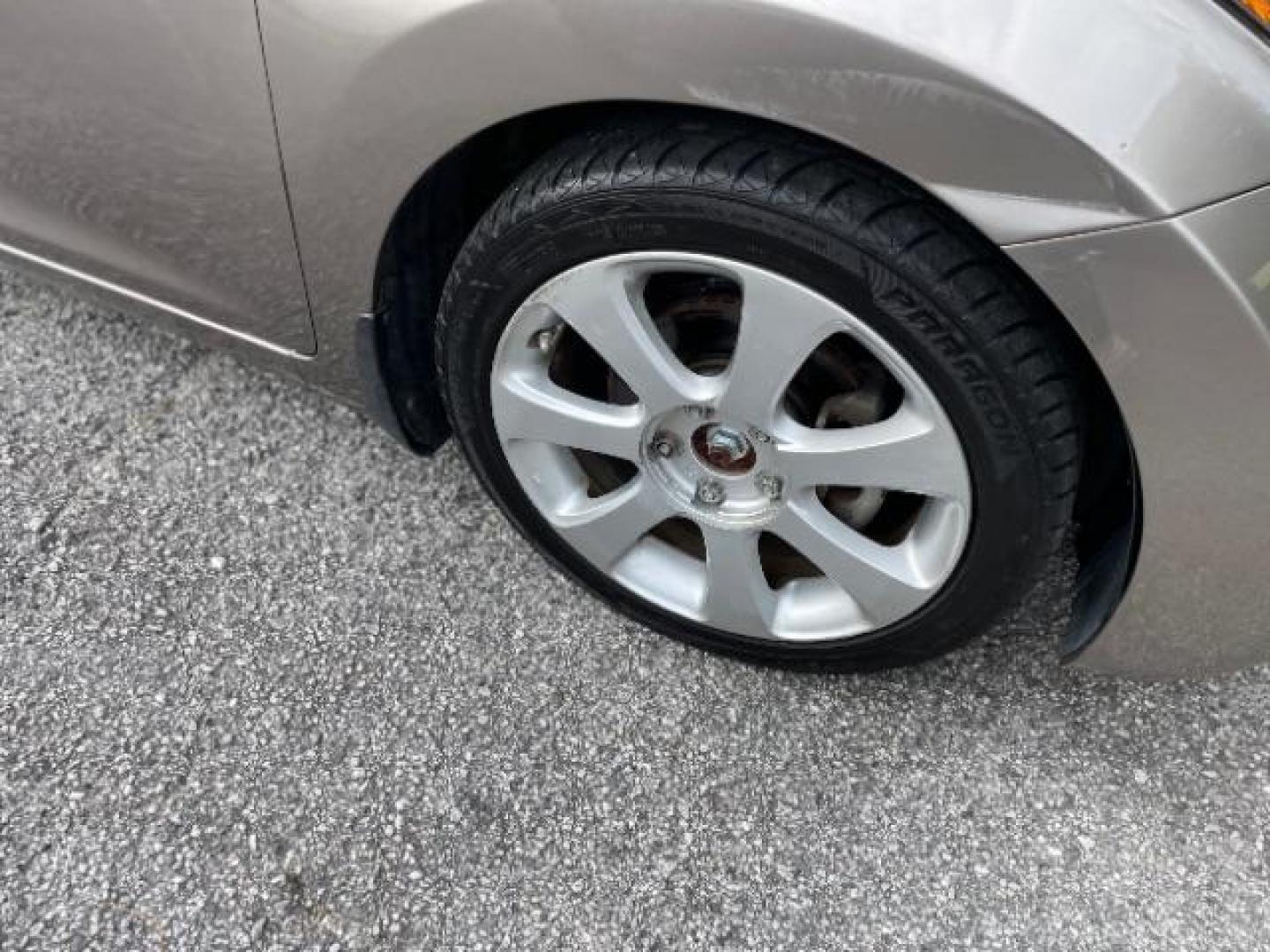 2013 Brown Hyundai Elantra Limited (5NPDH4AE1DH) with an 1.8L L4 DOHC 16V engine, 6-Speed Automatic transmission, located at 1806 Veterans Memorial Hwy SW, Austell, GA, 30168, (770) 944-9558, 33.817959, -84.606987 - Photo#18