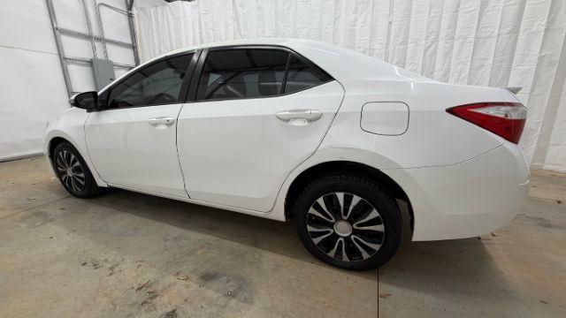 2015 White Toyota Corolla S Plus CVT (2T1BURHE5FC) with an 1.8L L4 DOHC 16V engine, Continuously Variabl transmission, located at 1806 Veterans Memorial Hwy SW, Austell, GA, 30168, (770) 944-9558, 33.817959, -84.606987 - Photo#2