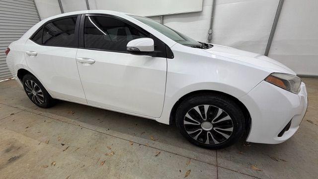 2015 White Toyota Corolla S Plus CVT (2T1BURHE5FC) with an 1.8L L4 DOHC 16V engine, Continuously Variabl transmission, located at 1806 Veterans Memorial Hwy SW, Austell, GA, 30168, (770) 944-9558, 33.817959, -84.606987 - Photo#7
