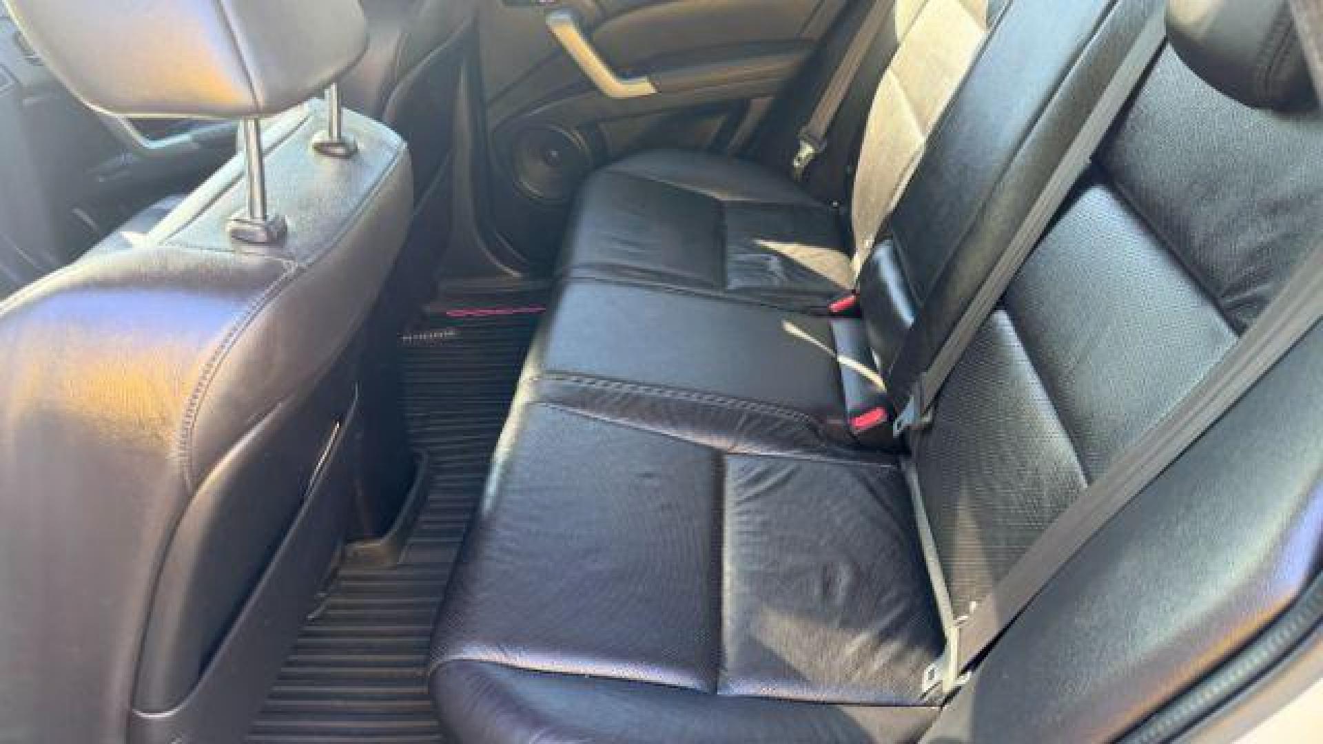 2011 White Acura RDX 5-Spd AT (5J8TB2H2XBA) with an 2.3L L4 DOHC 16V engine, 5-Speed Automatic transmission, located at 1806 Veterans Memorial Hwy SW, Austell, GA, 30168, (770) 944-9558, 33.817959, -84.606987 - Photo#8