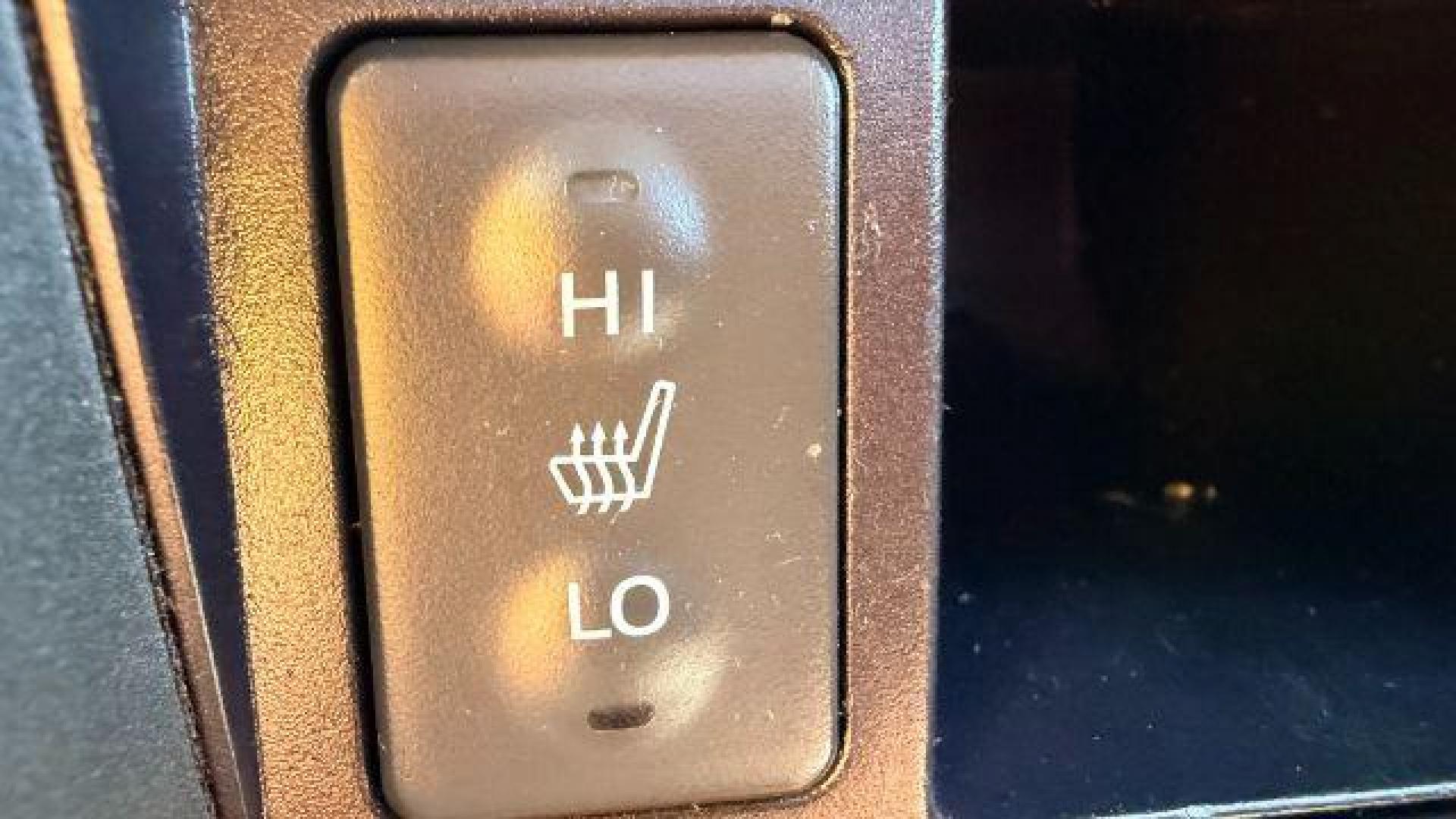 2011 White Acura RDX 5-Spd AT (5J8TB2H2XBA) with an 2.3L L4 DOHC 16V engine, 5-Speed Automatic transmission, located at 1806 Veterans Memorial Hwy SW, Austell, GA, 30168, (770) 944-9558, 33.817959, -84.606987 - Photo#13