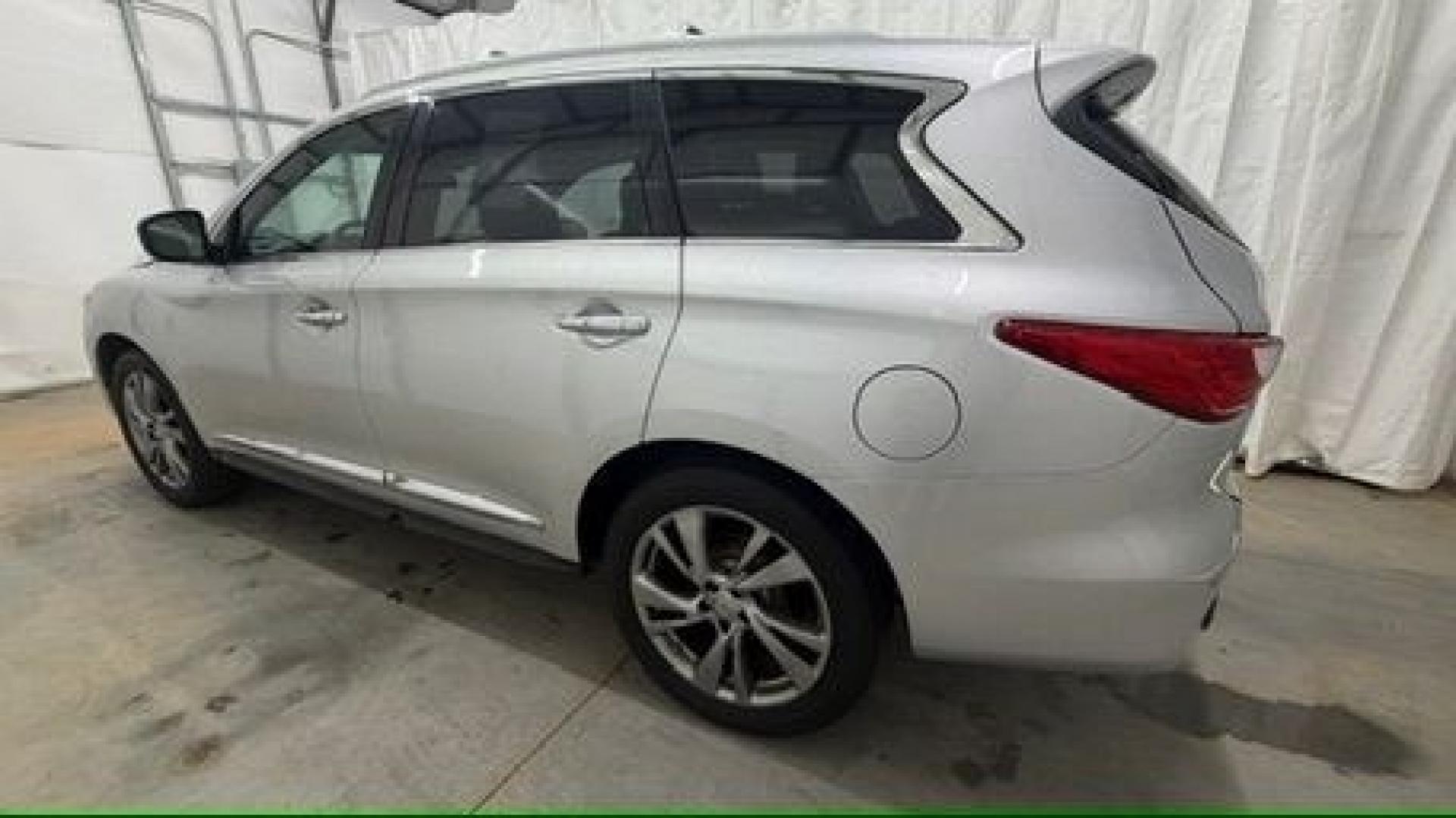 2013 Silver Infiniti JX AWD (5N1AL0MM3DC) with an 3.5L V6 DOHC 24V engine, Continuously Variabl transmission, located at 1806 Veterans Memorial Hwy SW, Austell, GA, 30168, (770) 944-9558, 33.817959, -84.606987- Photo#2