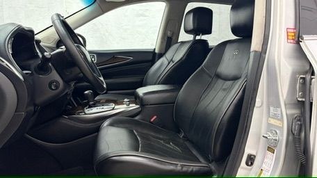 2013 Silver Infiniti JX AWD (5N1AL0MM3DC) with an 3.5L V6 DOHC 24V engine, Continuously Variabl transmission, located at 1806 Veterans Memorial Hwy SW, Austell, GA, 30168, (770) 944-9558, 33.817959, -84.606987- Photo#11