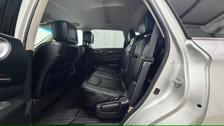 2013 Silver Infiniti JX AWD (5N1AL0MM3DC) with an 3.5L V6 DOHC 24V engine, Continuously Variabl transmission, located at 1806 Veterans Memorial Hwy SW, Austell, GA, 30168, (770) 944-9558, 33.817959, -84.606987- Photo#14