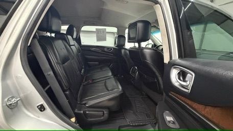 2013 Silver Infiniti JX AWD (5N1AL0MM3DC) with an 3.5L V6 DOHC 24V engine, Continuously Variabl transmission, located at 1806 Veterans Memorial Hwy SW, Austell, GA, 30168, (770) 944-9558, 33.817959, -84.606987- Photo#17