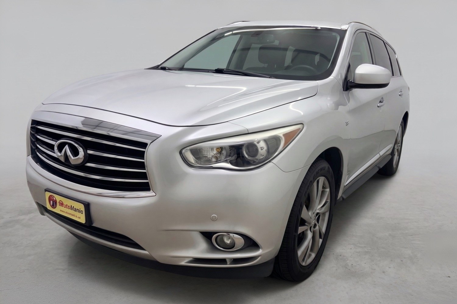 2013 Silver Infiniti JX AWD (5N1AL0MM3DC) with an 3.5L V6 DOHC 24V engine, Continuously Variabl transmission, located at 1806 Veterans Memorial Hwy SW, Austell, GA, 30168, (770) 944-9558, 33.817959, -84.606987- Photo#0