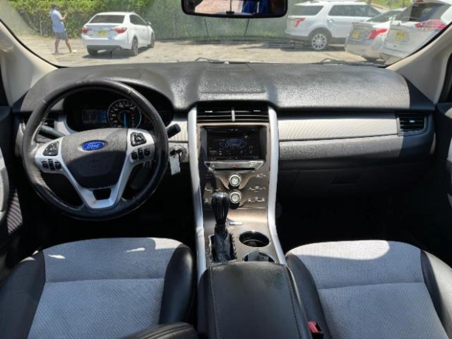 2013 White Ford Edge SEL FWD (2FMDK3JC7DB) with an 3.5L V6 DOHC 24V engine, 6-Speed Automatic transmission, located at 1806 Veterans Memorial Hwy SW, Austell, GA, 30168, (770) 944-9558, 33.817959, -84.606987 - Photo#13