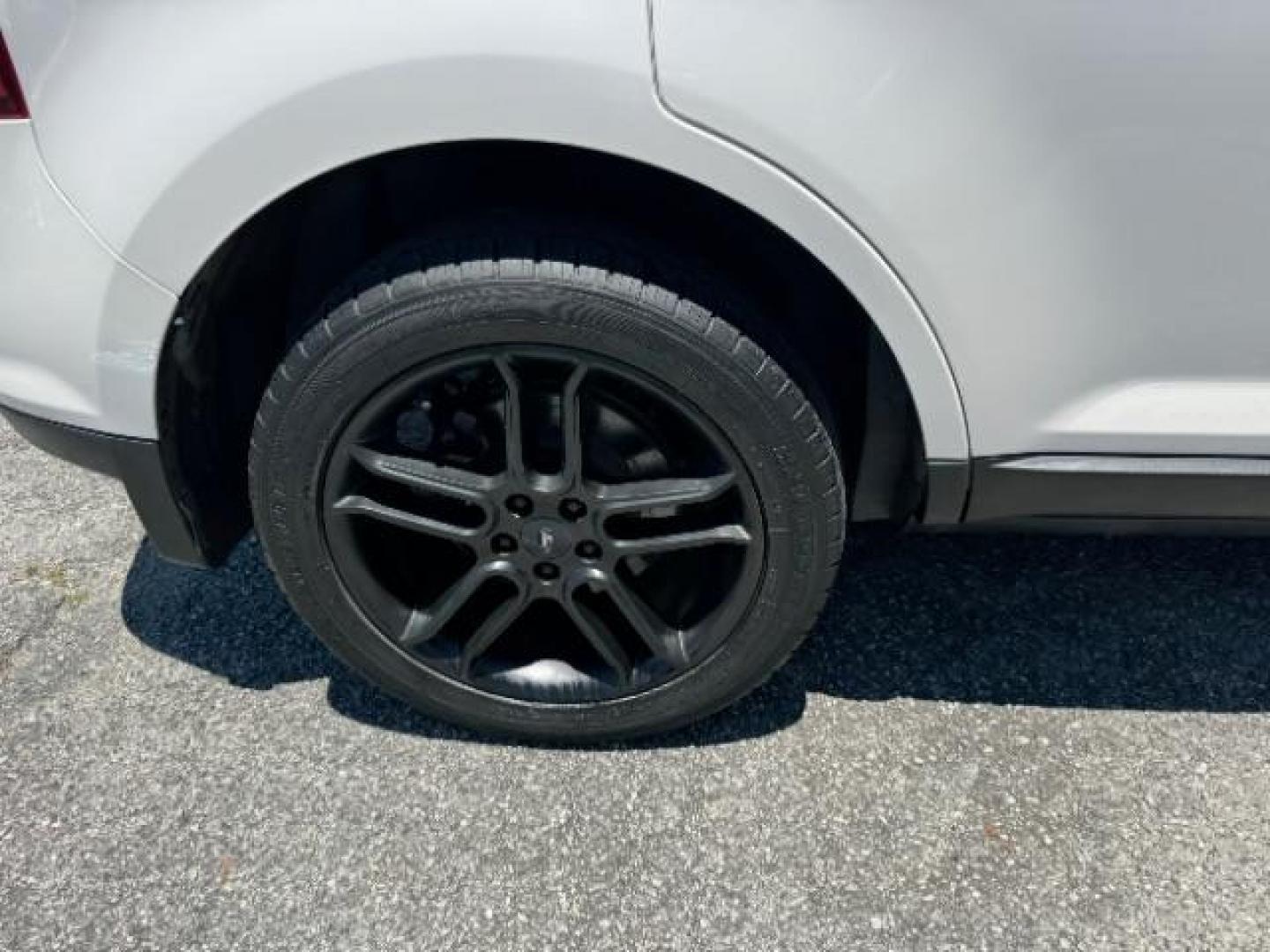 2013 White Ford Edge SEL FWD (2FMDK3JC7DB) with an 3.5L V6 DOHC 24V engine, 6-Speed Automatic transmission, located at 1806 Veterans Memorial Hwy SW, Austell, GA, 30168, (770) 944-9558, 33.817959, -84.606987 - Photo#25