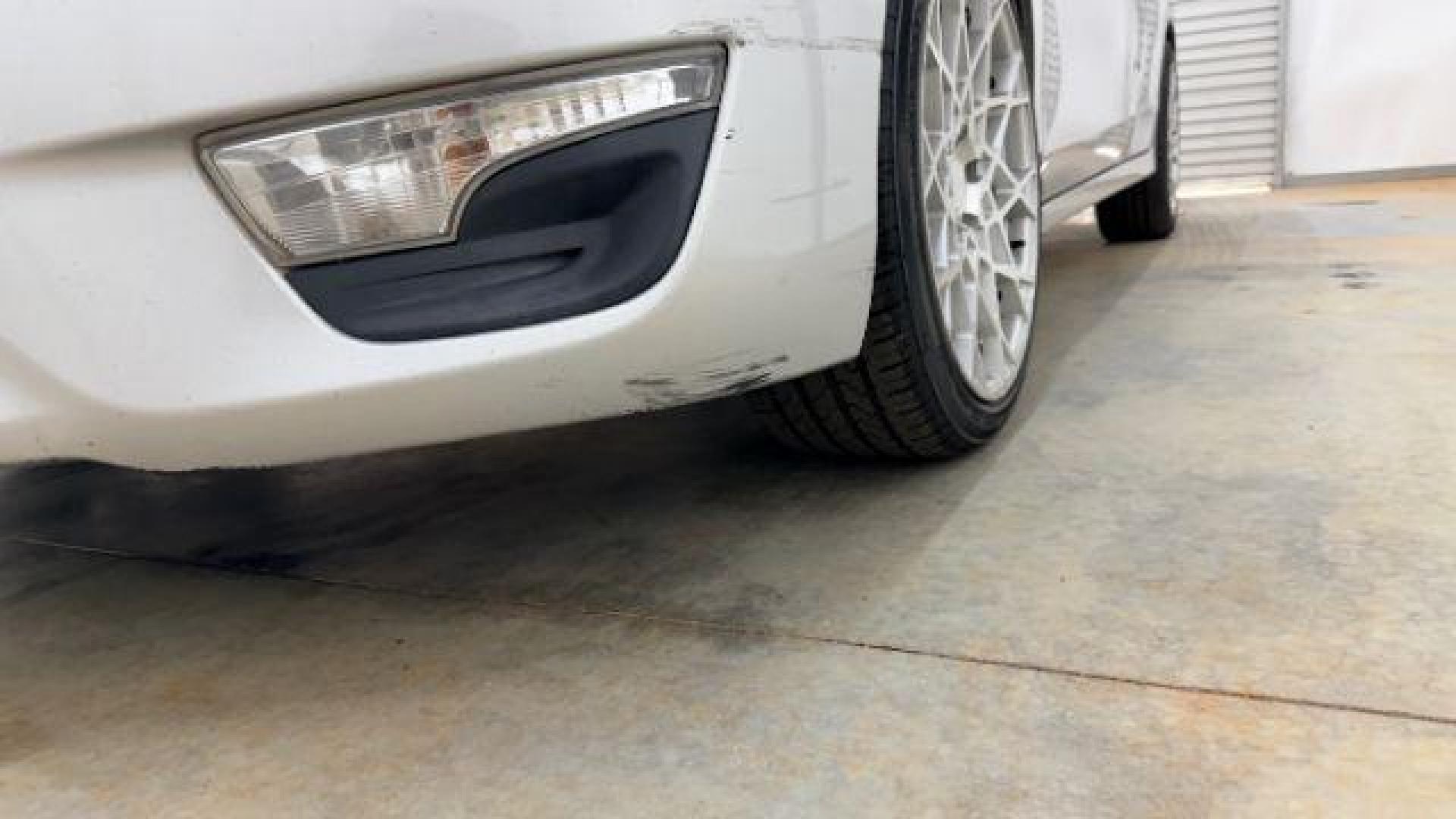 2014 Silver Nissan Altima 2.5 S (1N4AL3AP6EN) with an 2.5L L4 DOHC 16V engine, Continuously Variabl transmission, located at 1806 Veterans Memorial Hwy SW, Austell, GA, 30168, (770) 944-9558, 33.817959, -84.606987 - Photo#22