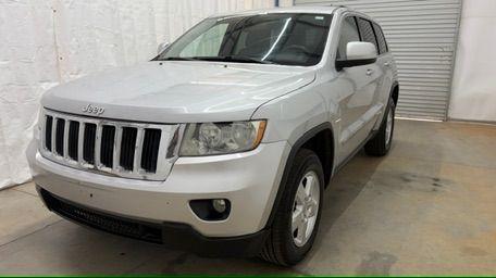 photo of 2012 Jeep Grand Cherokee