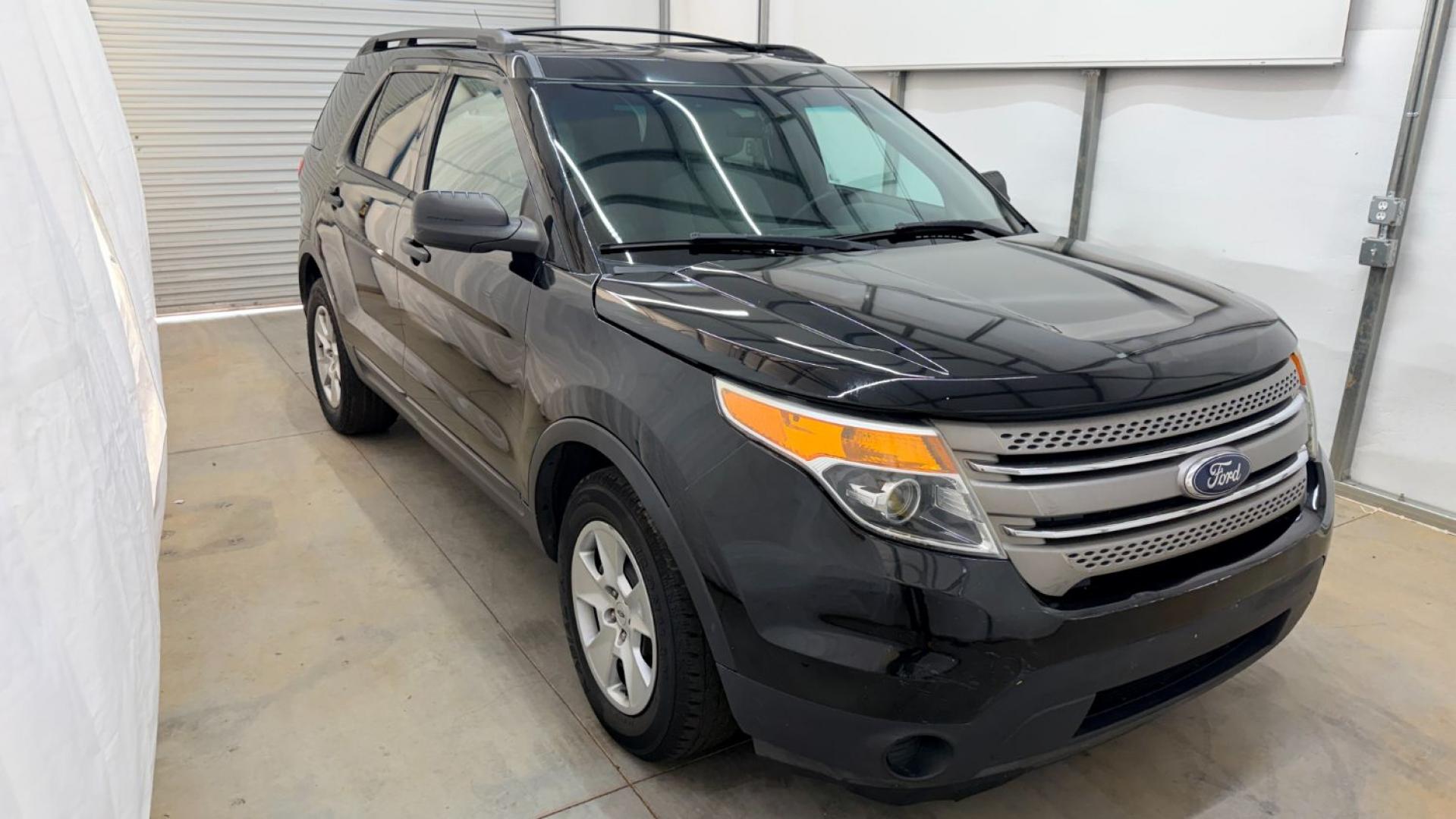 2014 Black Ford Explorer Base FWD (1FM5K7B87EG) with an 3.5L V6 DOHC 24V engine, 6-Speed Automatic transmission, located at 1806 Veterans Memorial Hwy SW, Austell, GA, 30168, (770) 944-9558, 33.817959, -84.606987- Photo#8