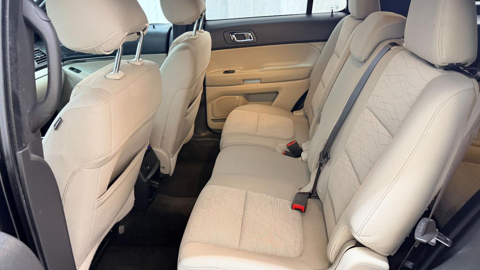 2014 Black Ford Explorer Base FWD (1FM5K7B87EG) with an 3.5L V6 DOHC 24V engine, 6-Speed Automatic transmission, located at 1806 Veterans Memorial Hwy SW, Austell, GA, 30168, (770) 944-9558, 33.817959, -84.606987- Photo#13