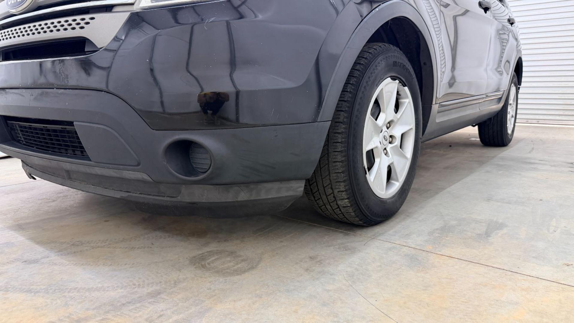 2014 Black Ford Explorer Base FWD (1FM5K7B87EG) with an 3.5L V6 DOHC 24V engine, 6-Speed Automatic transmission, located at 1806 Veterans Memorial Hwy SW, Austell, GA, 30168, (770) 944-9558, 33.817959, -84.606987- Photo#21
