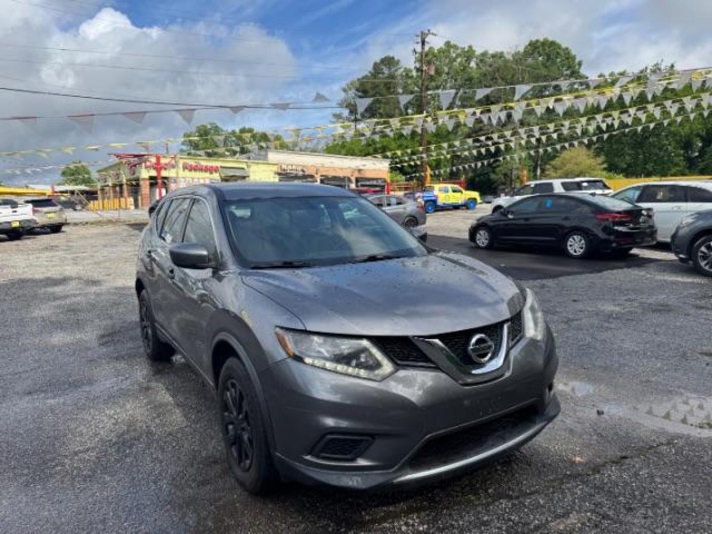 2016 Gray Nissan Rogue S AWD (KNMAT2MV0GP) with an 2.5L L4 DOHC 16V engine, Continuously Variabl transmission, located at 1806 Veterans Memorial Hwy SW, Austell, GA, 30168, (770) 944-9558, 33.817959, -84.606987 - Photo#1