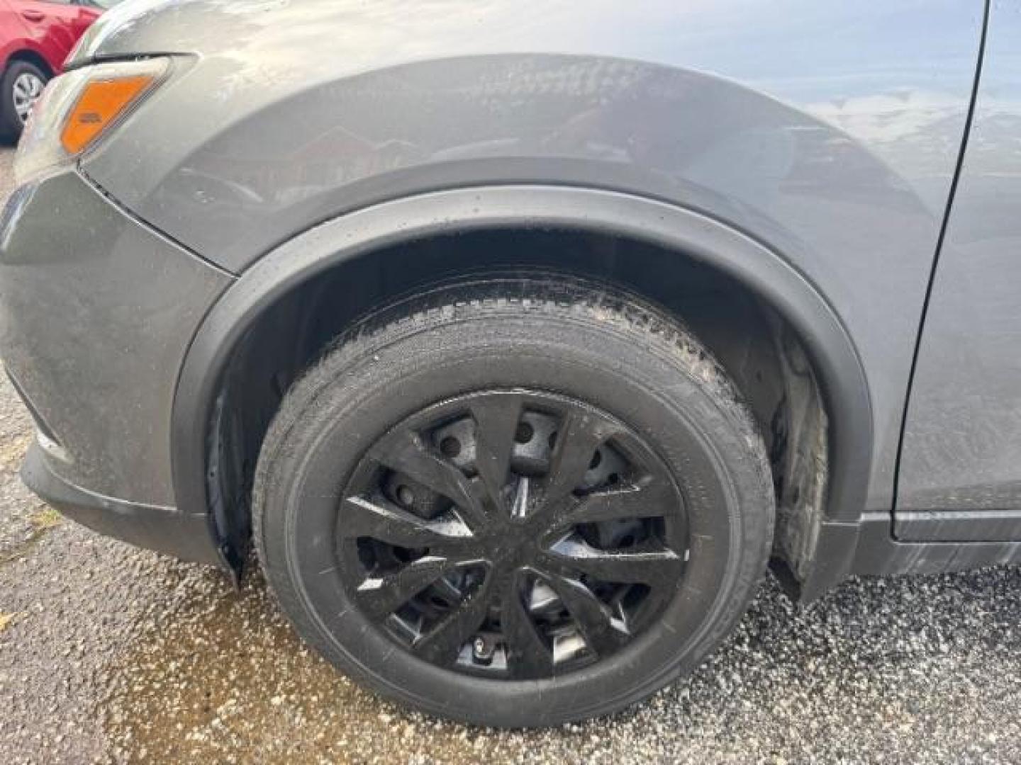 2016 Gray Nissan Rogue S AWD (KNMAT2MV0GP) with an 2.5L L4 DOHC 16V engine, Continuously Variabl transmission, located at 1806 Veterans Memorial Hwy SW, Austell, GA, 30168, (770) 944-9558, 33.817959, -84.606987 - Photo#18
