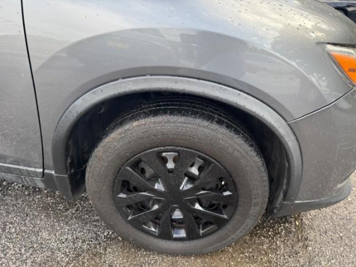 2016 Gray Nissan Rogue S AWD (KNMAT2MV0GP) with an 2.5L L4 DOHC 16V engine, Continuously Variabl transmission, located at 1806 Veterans Memorial Hwy SW, Austell, GA, 30168, (770) 944-9558, 33.817959, -84.606987 - Photo#19