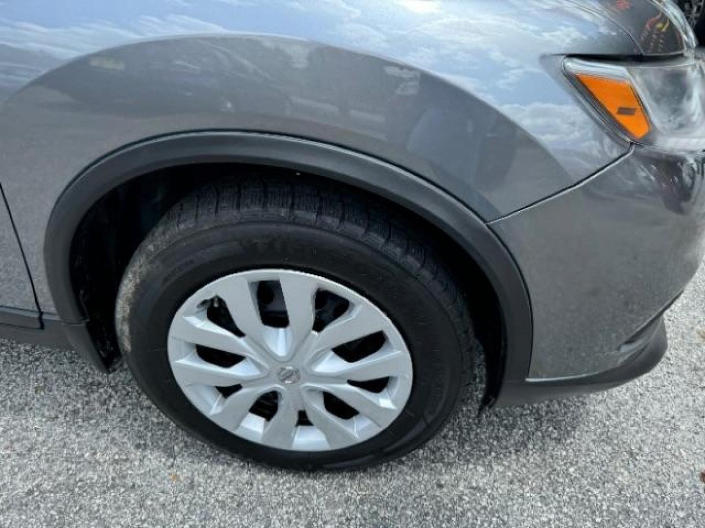 2016 Gray Nissan Rogue S AWD (KNMAT2MV0GP) with an 2.5L L4 DOHC 16V engine, Continuously Variabl transmission, located at 1806 Veterans Memorial Hwy SW, Austell, GA, 30168, (770) 944-9558, 33.817959, -84.606987 - Photo#20