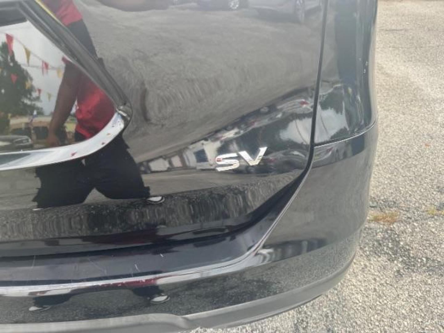 2015 Black Nissan Rogue SV 2WD (KNMAT2MT9FP) with an 2.5L L4 DOHC 16V engine, Continuously Variable Transmission transmission, located at 1806 Veterans Memorial Hwy SW, Austell, GA, 30168, (770) 944-9558, 33.817959, -84.606987 - Photo#7
