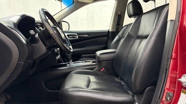 2014 Red Nissan Pathfinder SV 2WD (5N1AR2MN0EC) with an 3.5L V6 DOHC 24V engine, Continuously Variable Transmission transmission, located at 1806 Veterans Memorial Hwy SW, Austell, GA, 30168, (770) 944-9558, 33.817959, -84.606987 - This 2014 Nissan Pathfinder has passed a 100+ point inspection performed in our own service center. It's awesome looking with no issues, no odors, and a very clean interior. It features leather seats and a rear entertainment system (TV), and the tires are in great condition. Please note: this vehicl- Photo#11