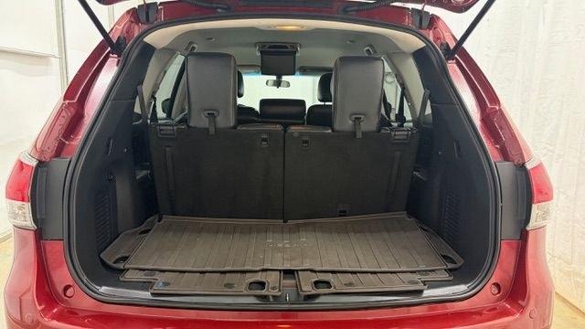 2014 Red Nissan Pathfinder SV 2WD (5N1AR2MN0EC) with an 3.5L V6 DOHC 24V engine, Continuously Variable Transmission transmission, located at 1806 Veterans Memorial Hwy SW, Austell, GA, 30168, (770) 944-9558, 33.817959, -84.606987 - This 2014 Nissan Pathfinder has passed a 100+ point inspection performed in our own service center. It's awesome looking with no issues, no odors, and a very clean interior. It features leather seats and a rear entertainment system (TV), and the tires are in great condition. Please note: this vehicl- Photo#17