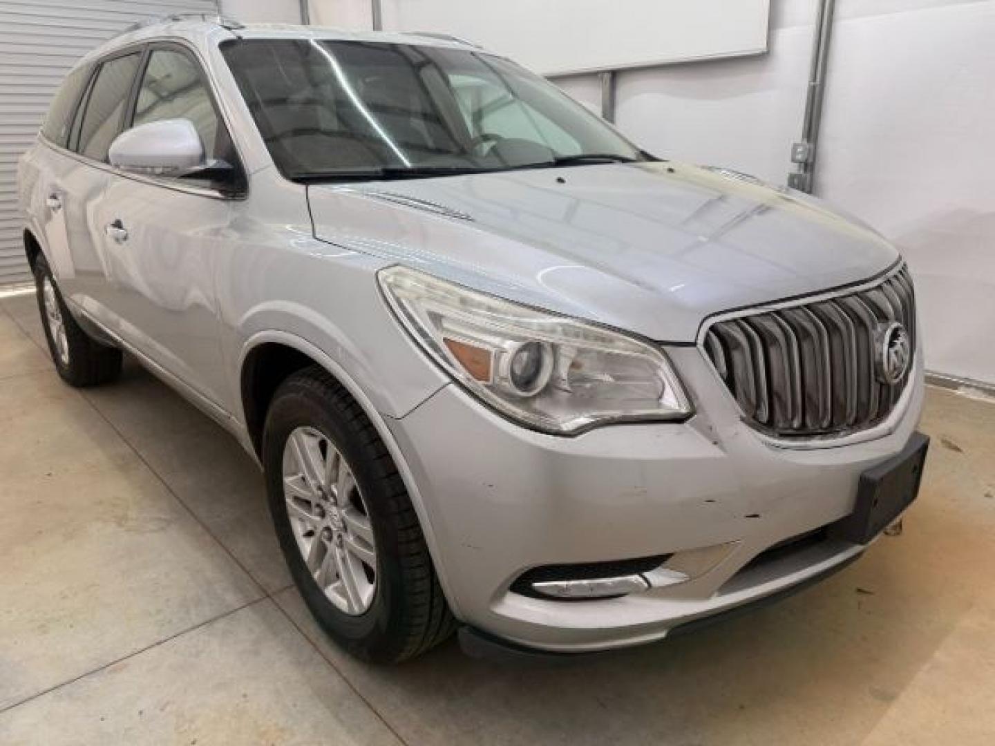 2015 Silver Buick Enclave Convenience FWD (5GAKRAKD5FJ) with an 3.6L V6 DOHC 24V engine, 6-Speed Automatic Ov transmission, located at 1806 Veterans Memorial Hwy SW, Austell, GA, 30168, (770) 944-9558, 33.817959, -84.606987 - Photo#8